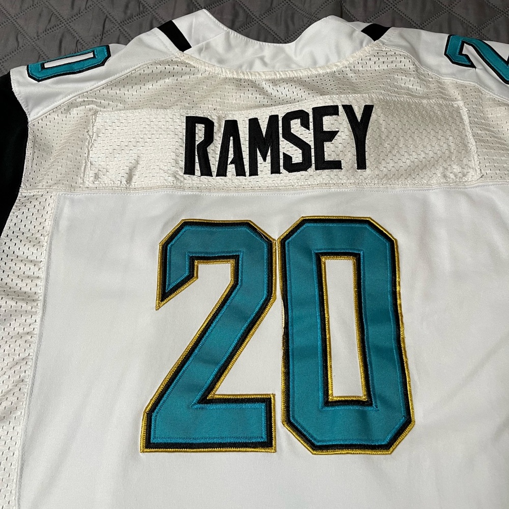 Jersey Jags - Picture 2 of 4